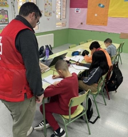 Totana recibirá 63.363 euros para desarrollar actuaciones de apoyo a familias y menores en situación de vulnerabilidad, Foto 1