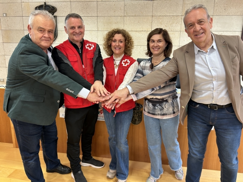Cruz Roja Española y alumnos de Bachillerato Internacional del IES Juan de la Cierva y Codorníu mantienen el próximo curso 2026/27 el programa de voluntariado “El viaje que te cambia”