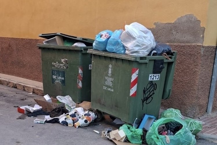 Totana intensificará el control sobre los horarios y lugares para el depósito de basuras