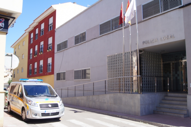 Fachada de la Jefatura de la Policía Local de Totana, en la calle Pilar